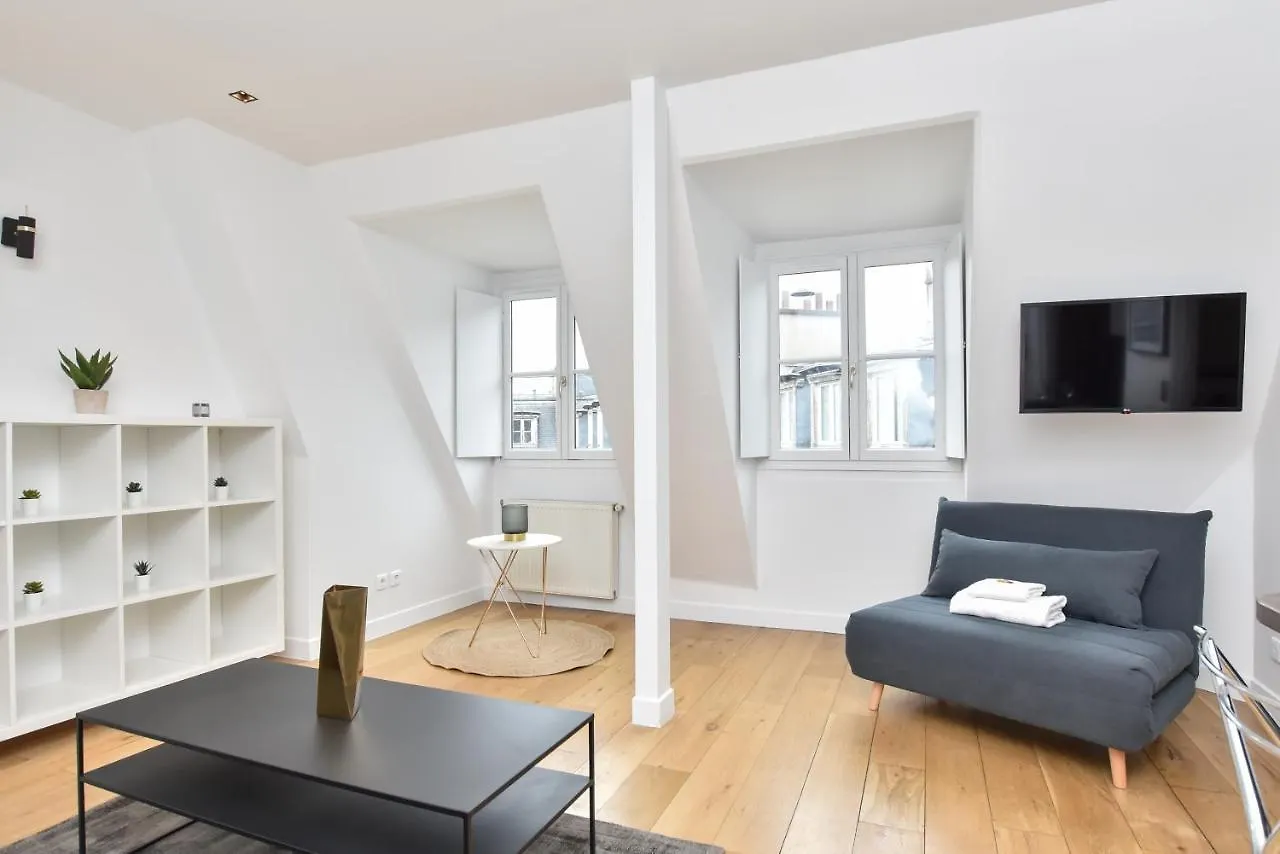 Apartament Cmg Arc De Triomphe/ Foch 45 Paryż
