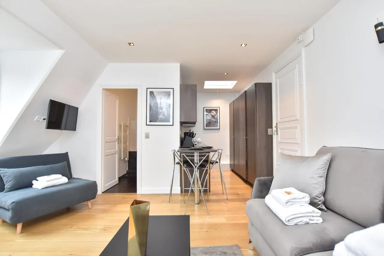 Apartament Cmg Arc De Triomphe/ Foch 45 Paryż 0*,  Francja